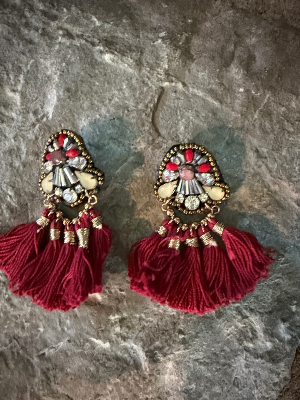 Vintage-Inspired Tassel Drop Earrings in Burgundy by